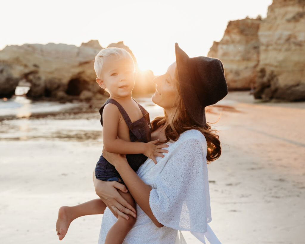 Aya Zebrowska with her son